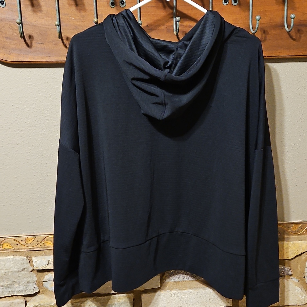 Mondetta Performance & Luxury Hooded Athletic Top Size Large - Picture 5 of 6